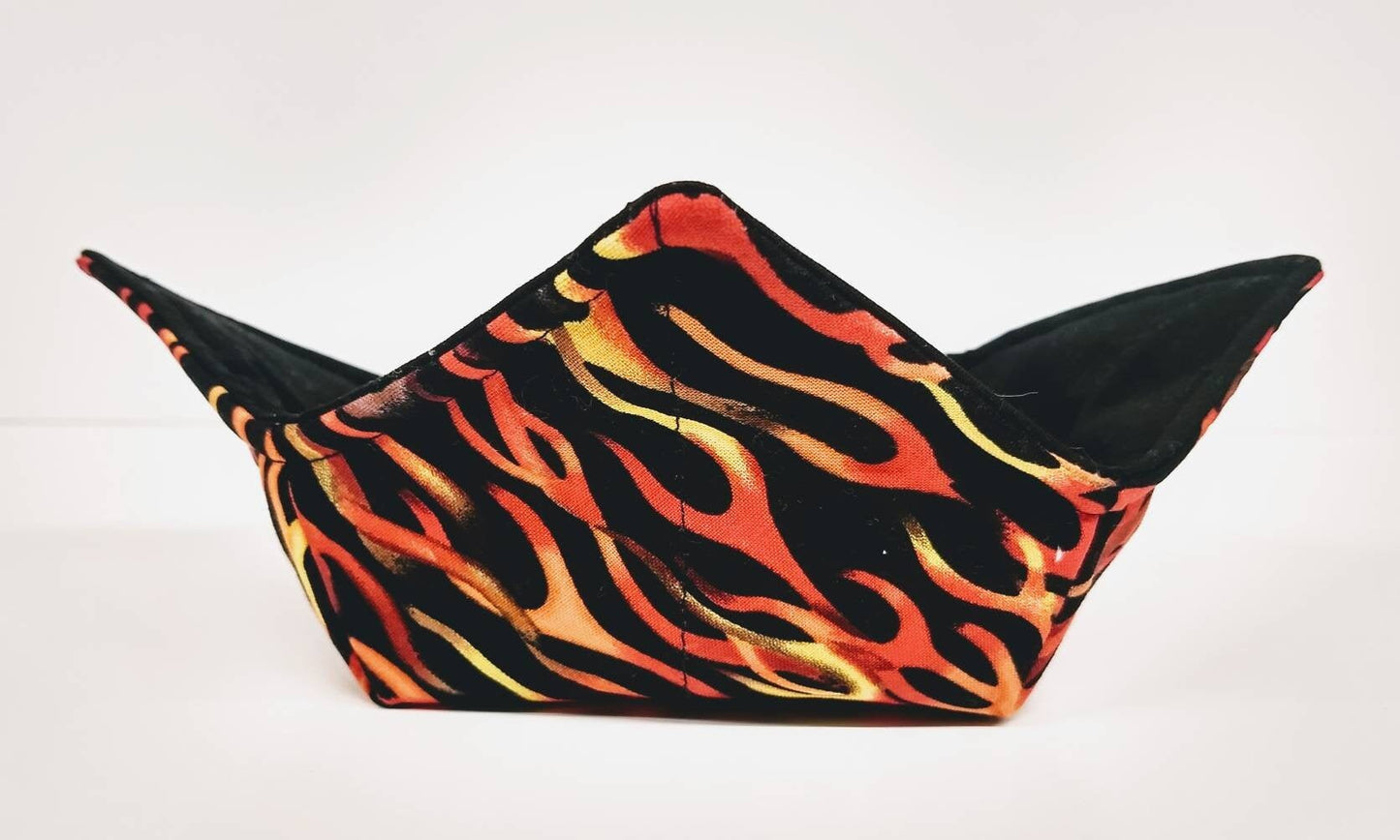 Bowl Cozy Microwave Safe Cotton Hot Soup Bowl Pot Holder in a Reversible Hot Flame and Solid Black Fabric Print