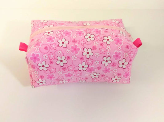 Pink and White Flower Box Zippered Travel Bag