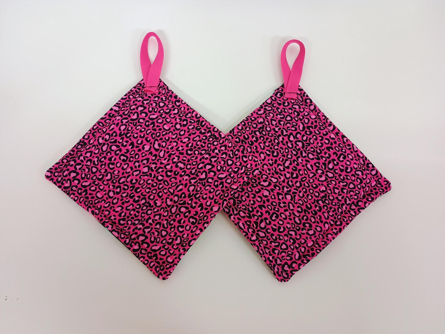 Pot holder for kitchen Pot Holder Set Oven Hot Pad Pot Holder for Cooking or Baking in a Black Owl and Pink Leopard Fabric Print