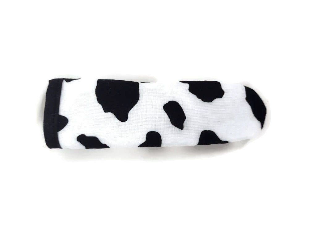 Cast Iron Skillet Handle Cover, Potholder Handle Cover in a Cow Hide Fabric Print - Washable