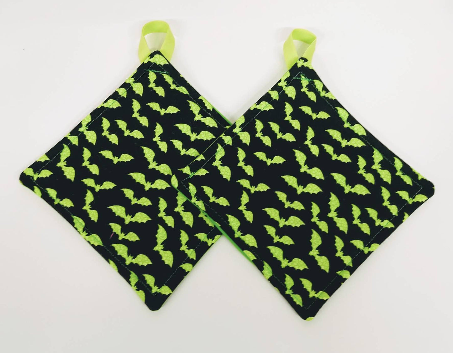 Pot holder for kitchen Pot Holder Set Oven Hot Pad Pot Holder for Cooking or Baking in a Lime Green Bat Fabric Print
