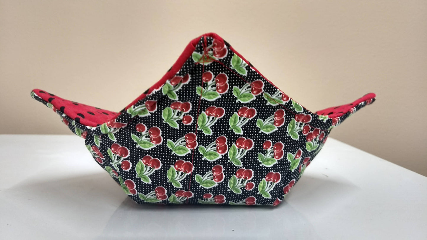 Microwavable Bowl Cozy Miniature Black and White Cherry quilted cotton reversible microwavable soup bowl holder