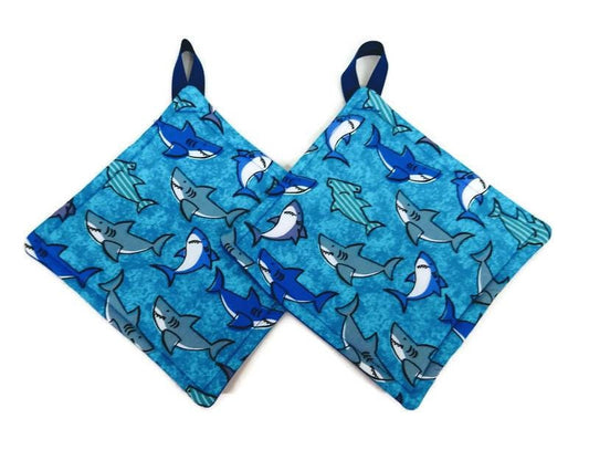 Pot holder for kitchen Pot Holder Set Oven Hot Pad Pot Holder for Cooking or Baking in a Blue Shark Fabric Print