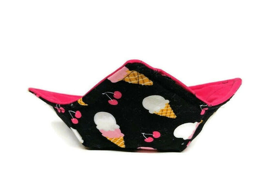 Bowl Cozy Microwave Safe Cotton Soup Hot Bowl Pot Holder in a Ice Cream Cone and Hot Pink Fabric Print
