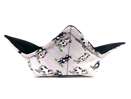 Microwavable Bowl Cozy Mini cows in field quilted cotton reversible microwavable soup bowl holder